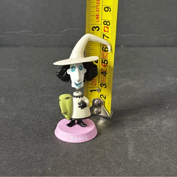 2 Pcs Lock And Shock Bobblehead Characters From The Nightmare Before Christmas - Picture 7 of 10